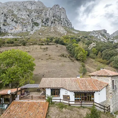 De Cabanes (Cantabria)