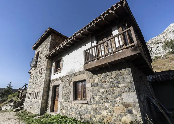 De Cabanes (Cantabria)